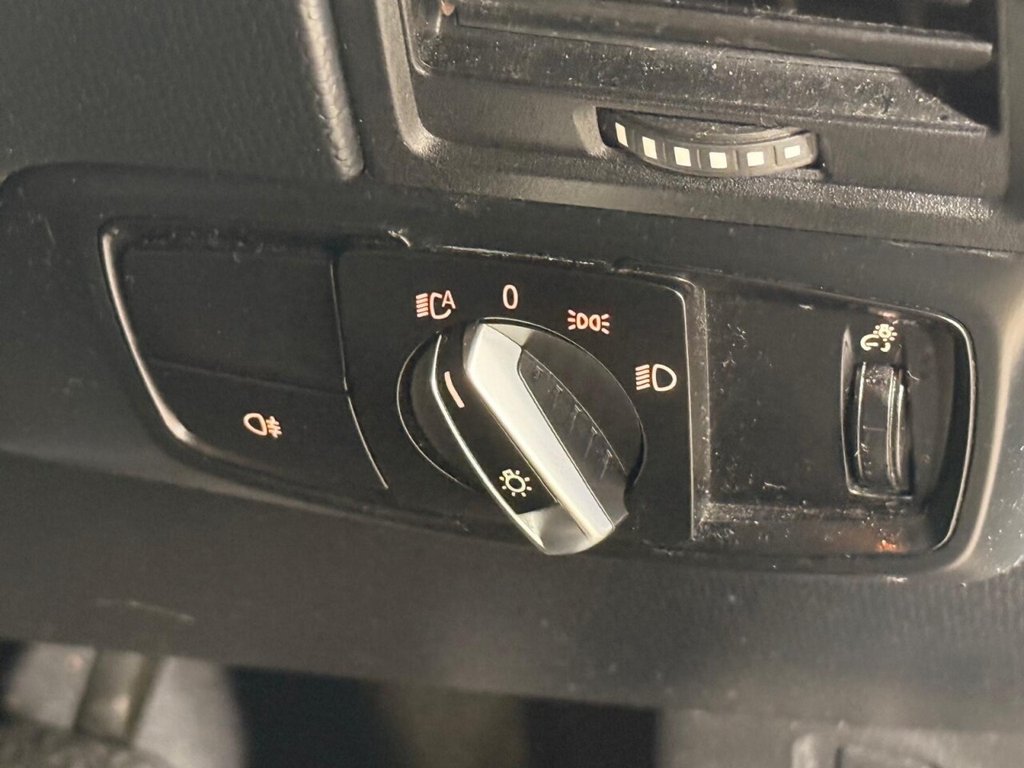 Used BMW i3 2017 for sale - 76758697: Photo 42