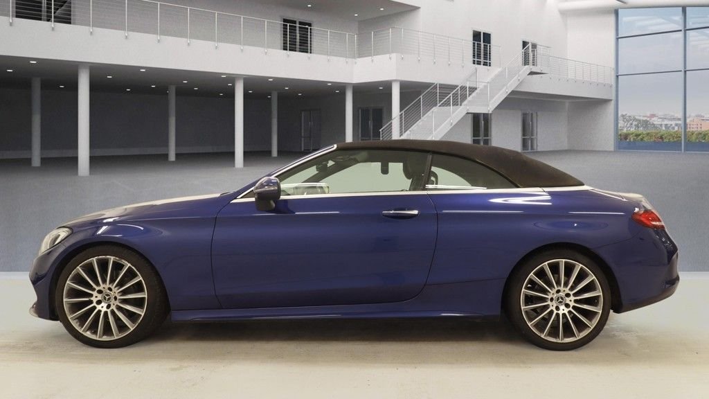 Used Mercedes-Benz C Class 2018 for sale - 77703948: Photo 12