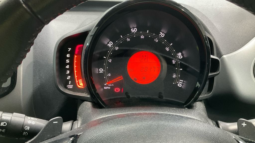 Used Toyota AYGO 2019 for sale - 77287831: Photo 18