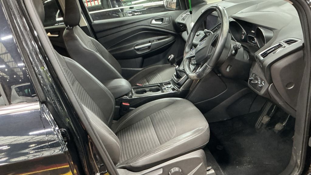 Used Ford Kuga 2019 for sale - 77703988: Photo 2
