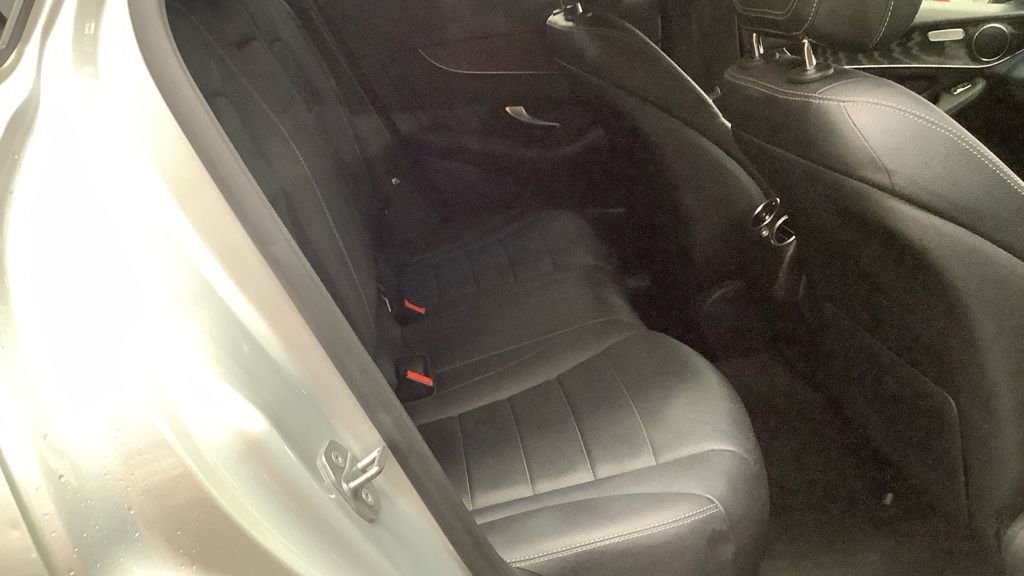 Used Mercedes-Benz GLC 2018 for sale - 76962532: Photo 16