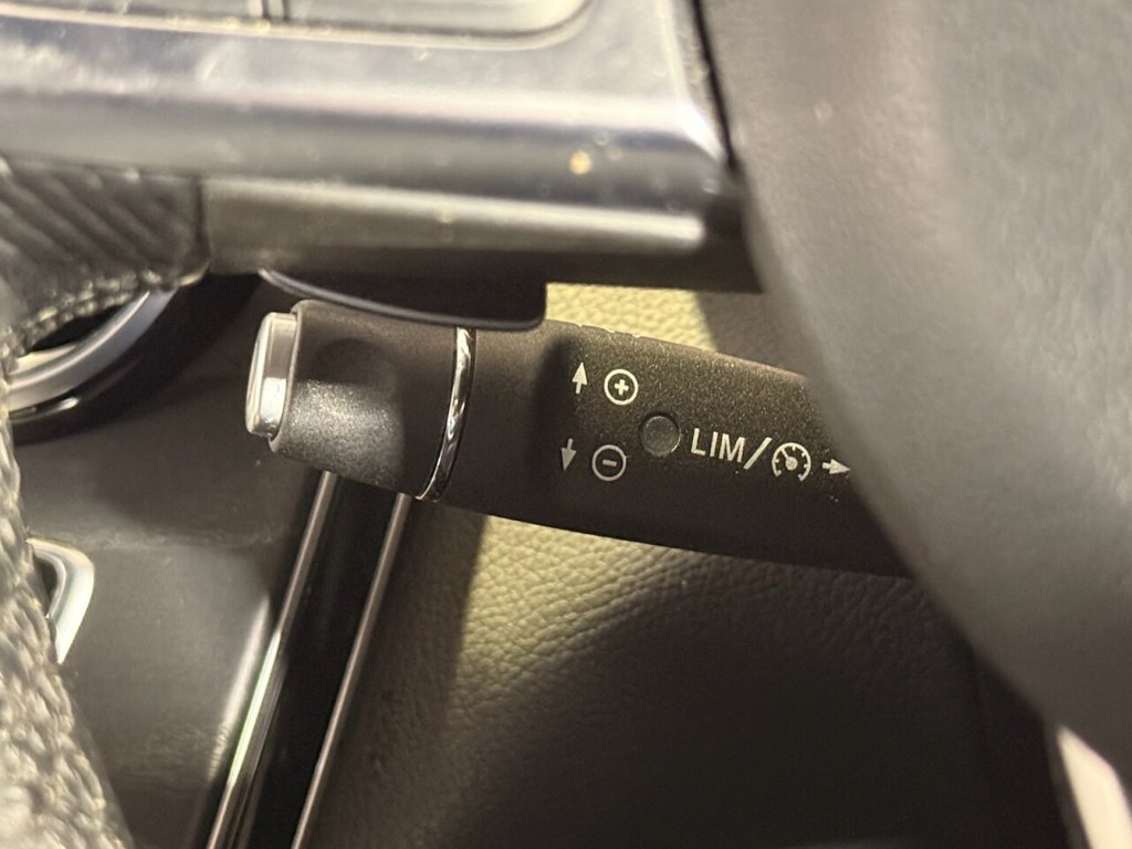 Used Mercedes-Benz GLC 2018 for sale - 76962532: Photo 35