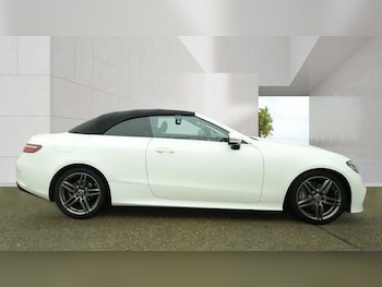 Used Mercedes-Benz E Class 2018 for sale - 79166822: Photo