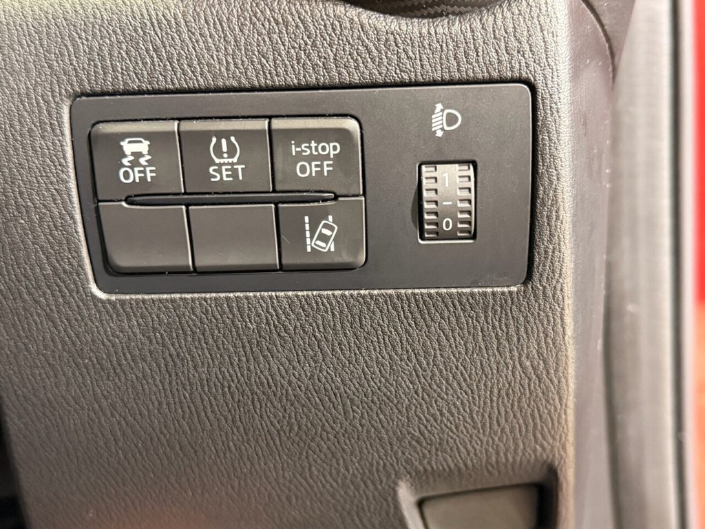 Used Mazda Mazda2 2016 for sale - 77065202: Photo 31