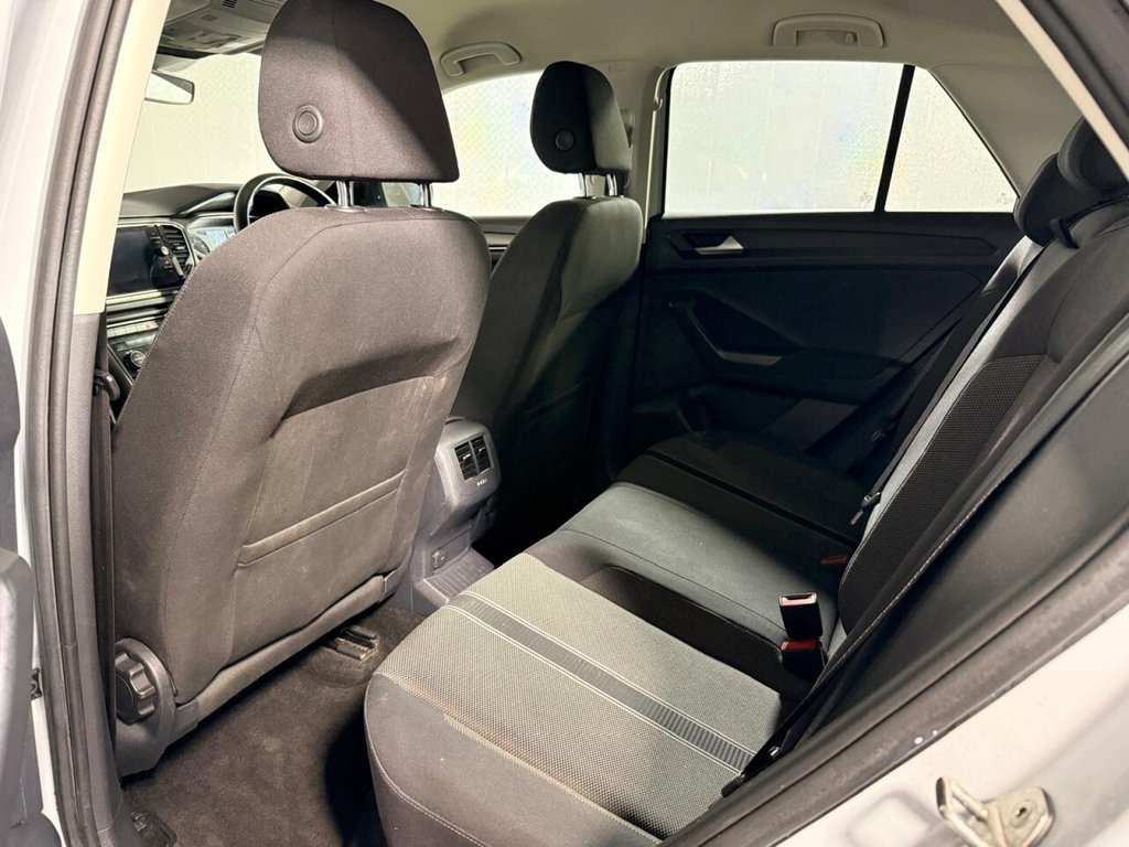 Used Volkswagen T-Roc 2018 for sale - 76429879: Photo 13