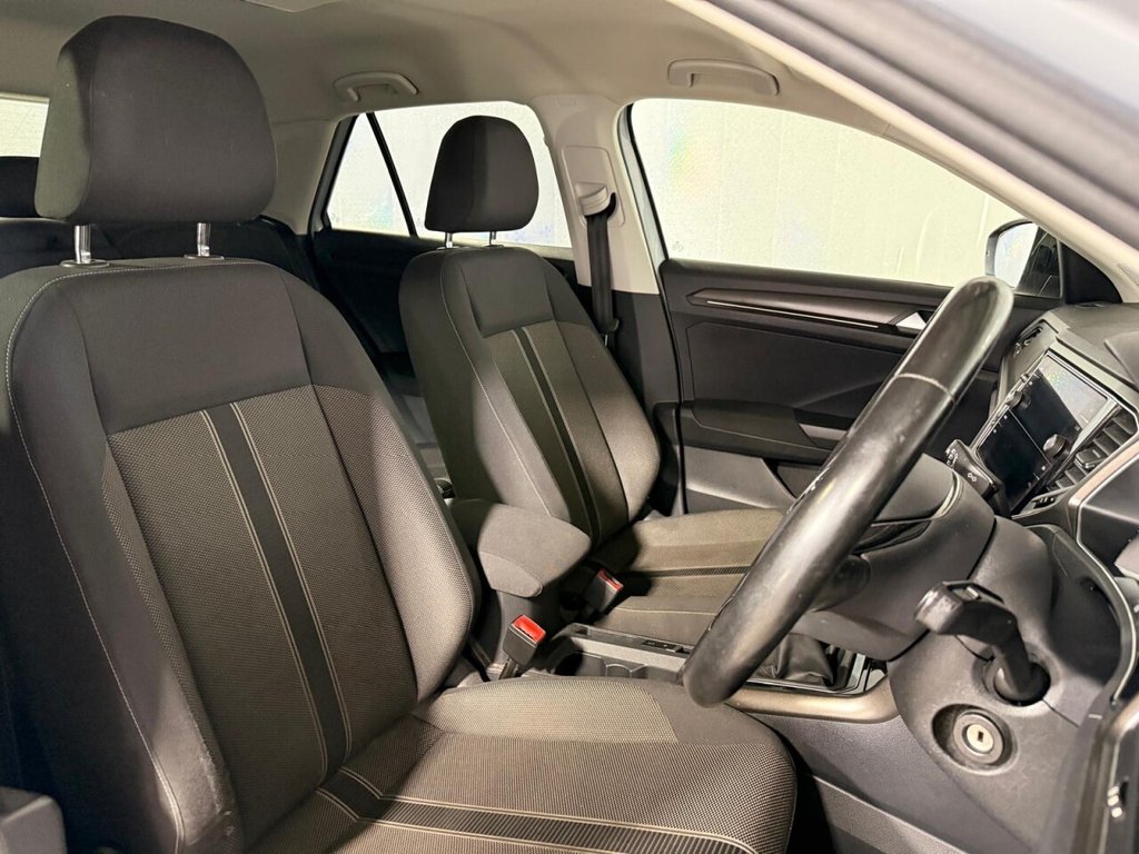 Used Volkswagen T-Roc 2018 for sale - 76429879: Photo 20