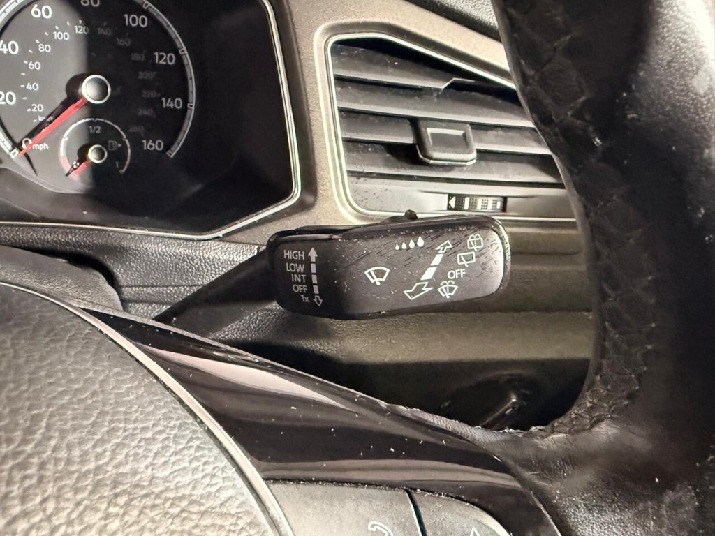 Used Volkswagen T-Roc 2018 for sale - 76429879: Photo 34