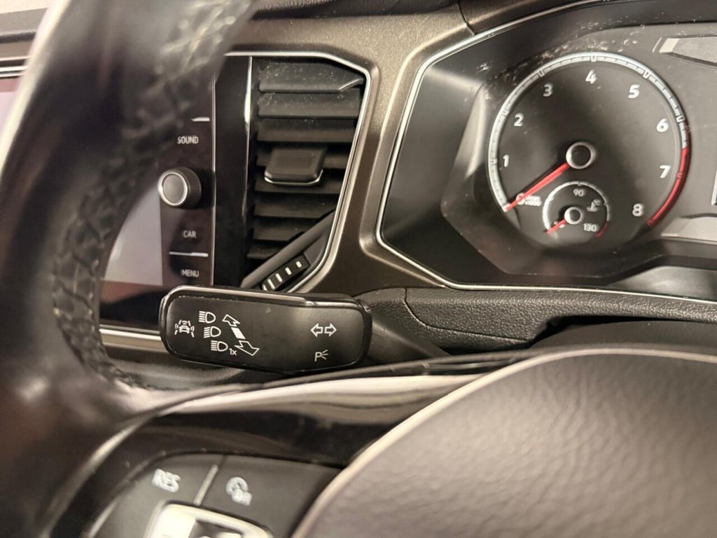 Used Volkswagen T-Roc 2018 for sale - 76429879: Photo 35