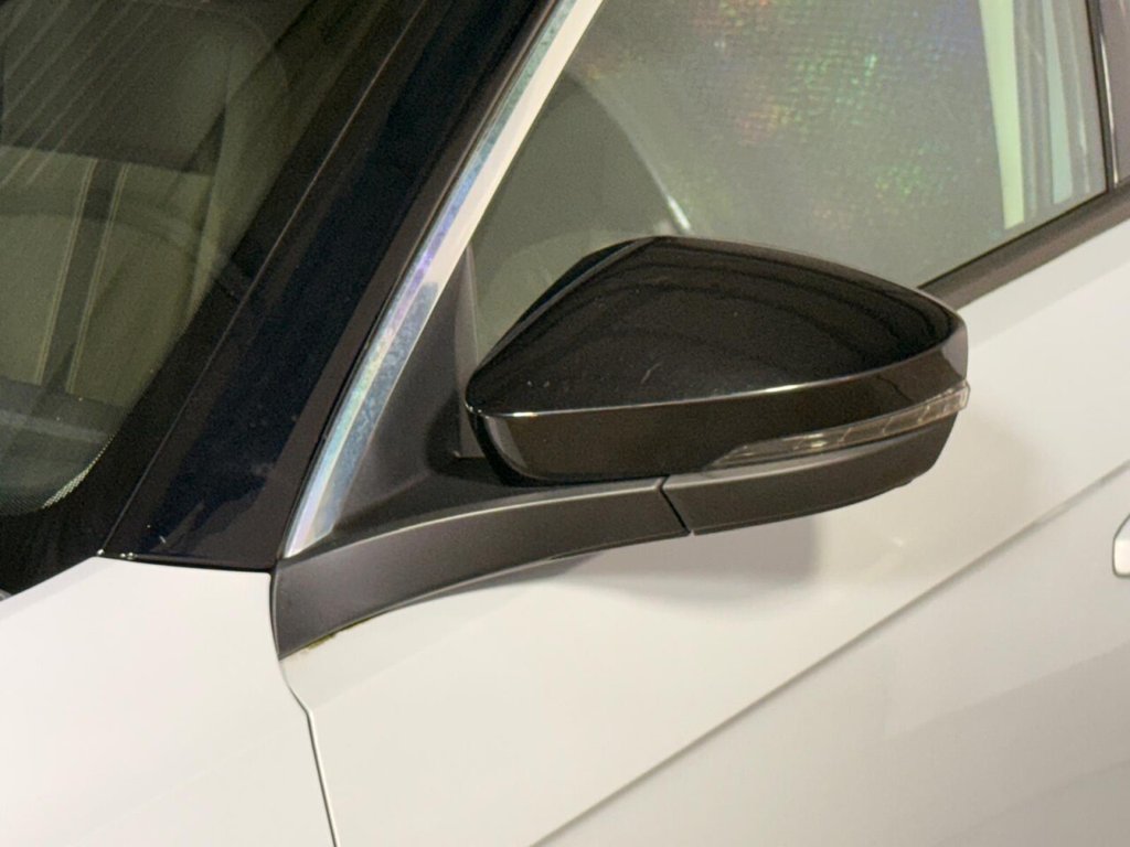 Used Volkswagen T-Roc 2018 for sale - 76429879: Photo 42