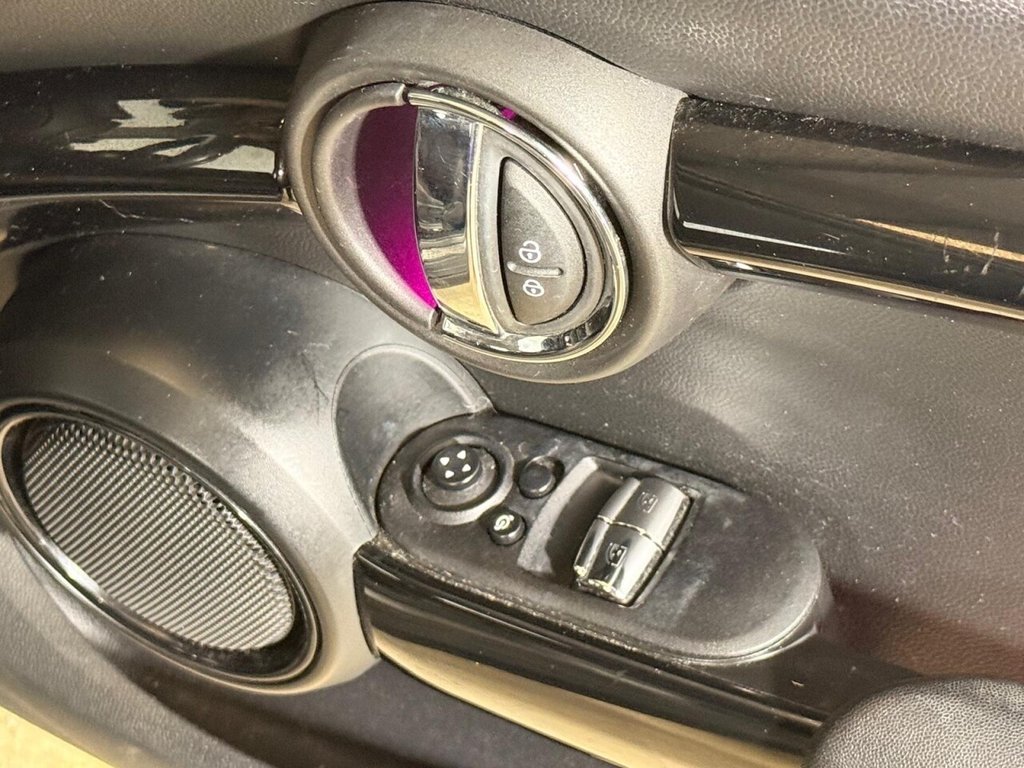 Used MINI Hatch 2018 for sale - 76430005: Photo 18