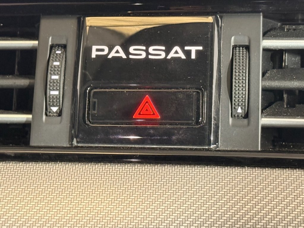 Used Volkswagen Passat 2020 for sale - 77014342: Photo 32