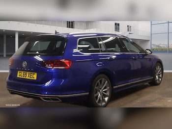 Used Volkswagen Passat 2020 for sale - 77014342: Photo