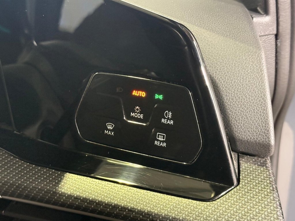 Used Volkswagen Golf 2023 for sale - 76356855: Photo 20