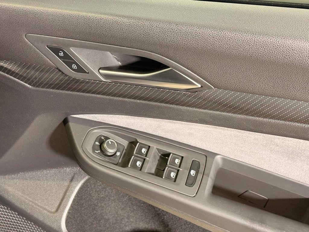 Used Volkswagen Golf 2023 for sale - 76356855: Photo 25