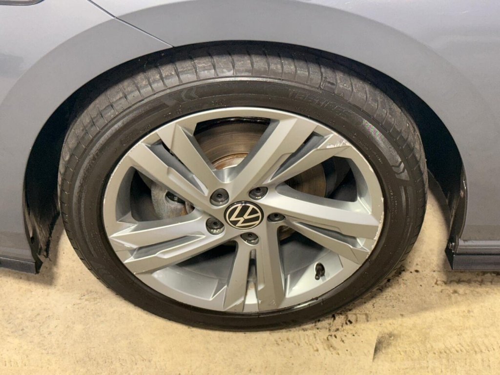 Used Volkswagen Golf 2023 for sale - 76356855: Photo 53