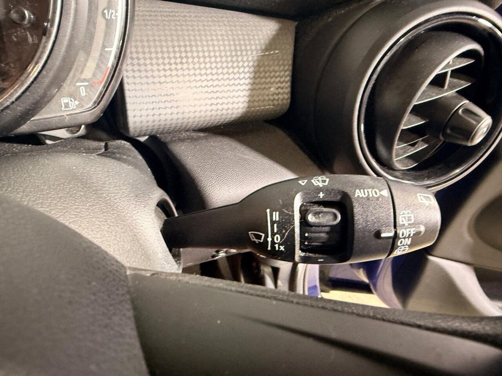 Used MINI Hatch 2019 for sale - 76570141: Photo 37