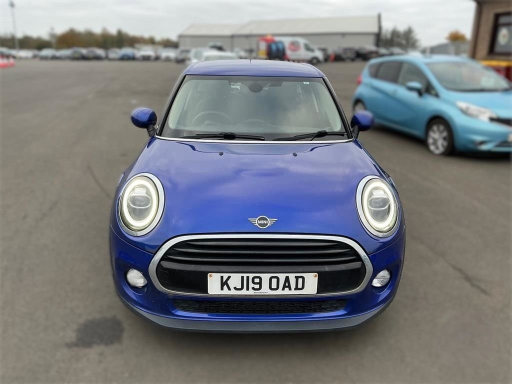 Used MINI Hatch 2019 for sale - 76570141: Photo 4