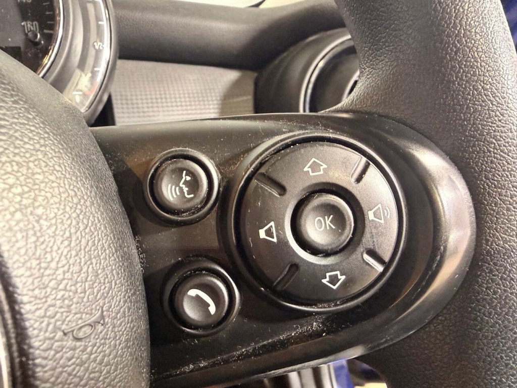 Used MINI Hatch 2019 for sale - 76570141: Photo 42