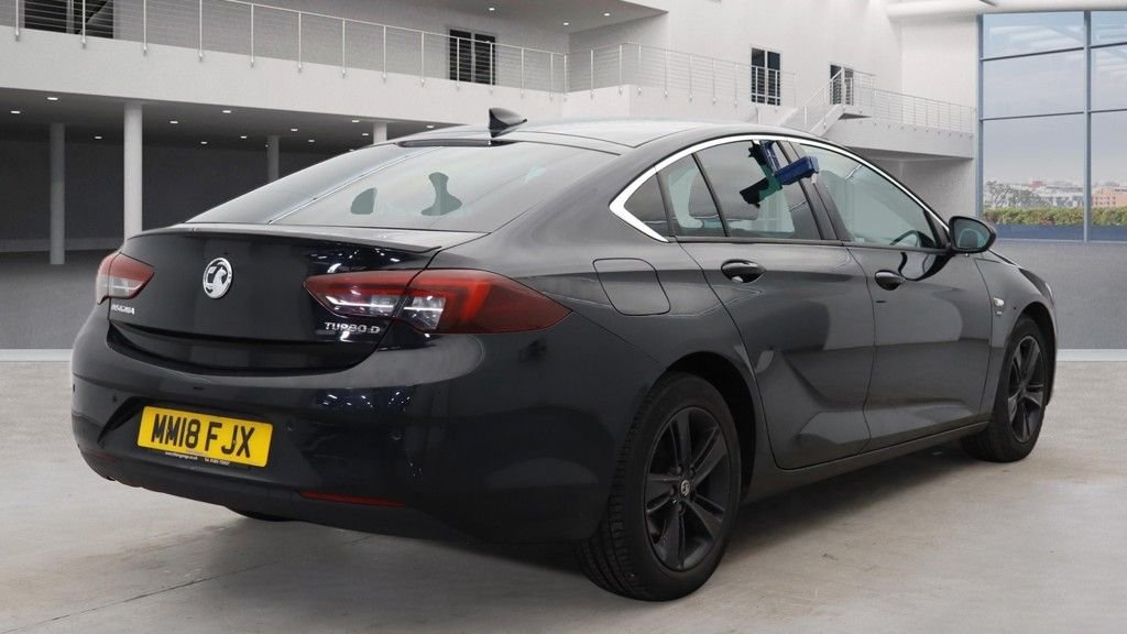 Used Vauxhall Insignia 2018 for sale - 76962785: Photo 8