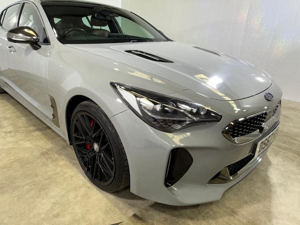 Used Kia Stinger 2017 for sale - 75473624: Photo 48