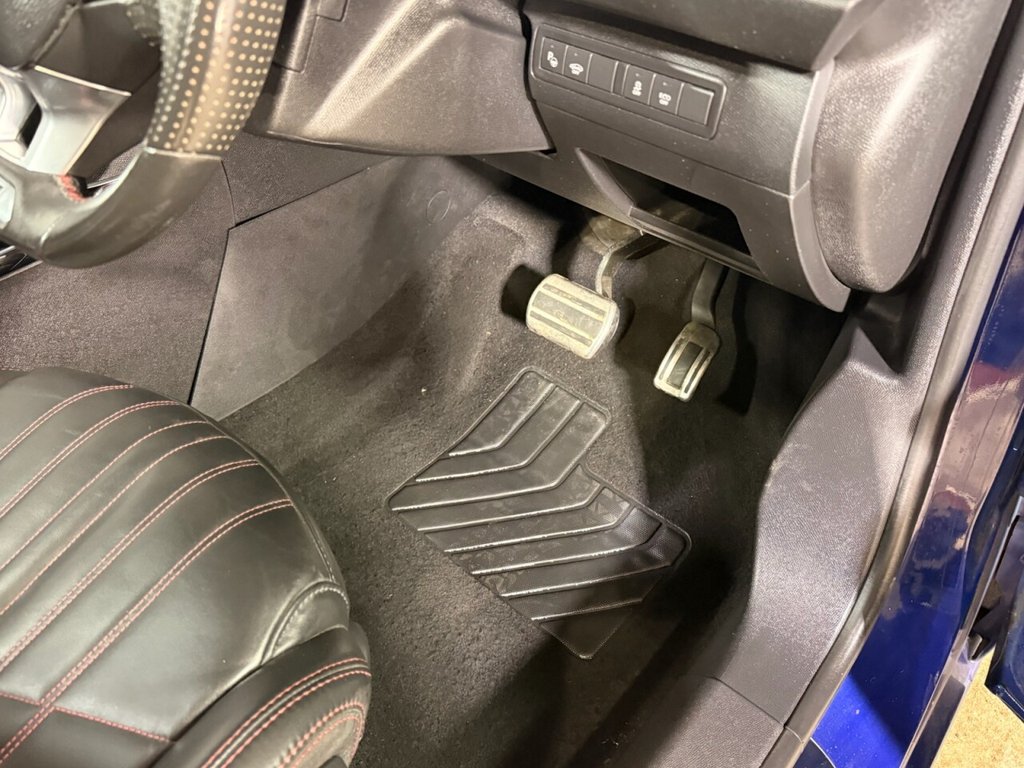 Used Peugeot 308 2017 for sale - 77188856: Photo 41