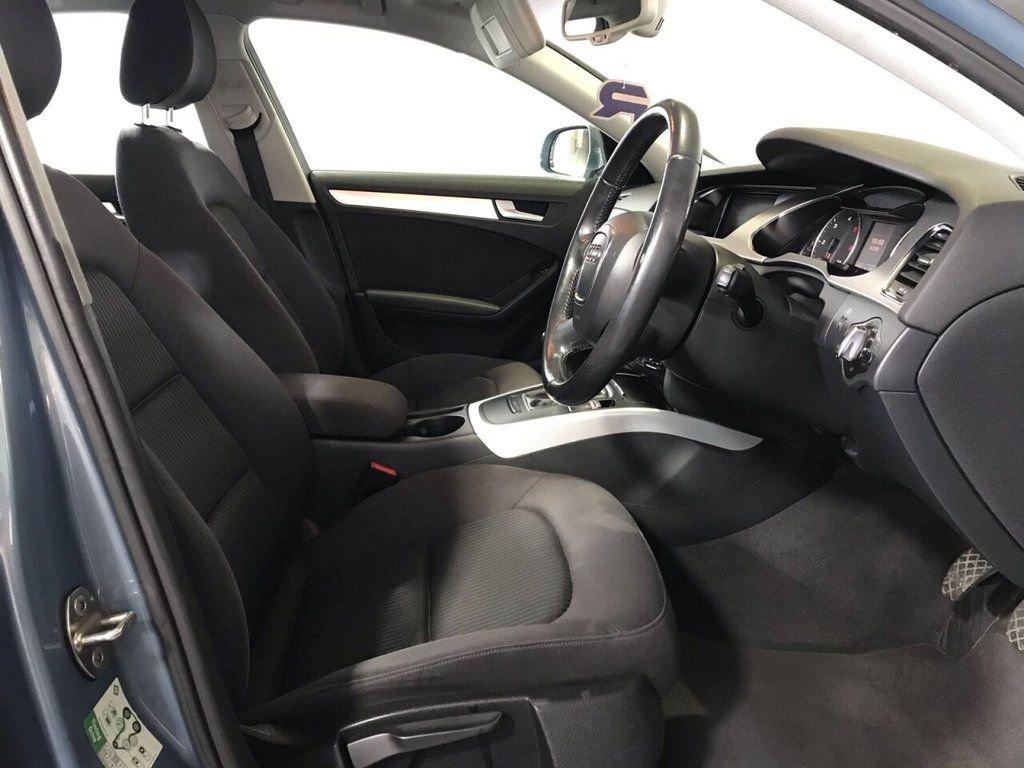 Used Audi A4 2009 for sale - 77991300: Photo 3