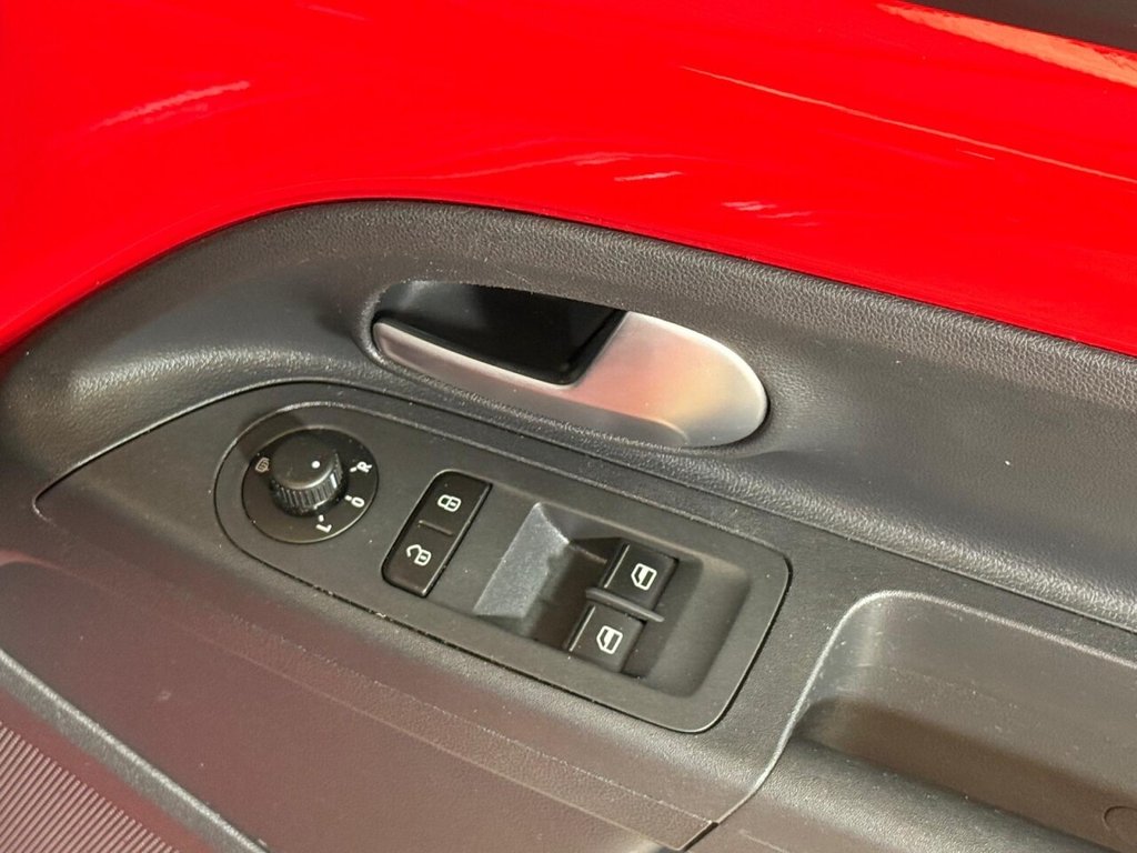 Used Volkswagen up! 2019 for sale - 76203020: Photo 19