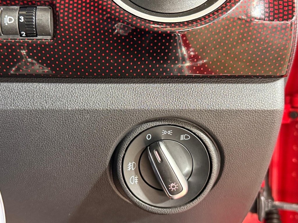 Used Volkswagen up! 2019 for sale - 76203020: Photo 20