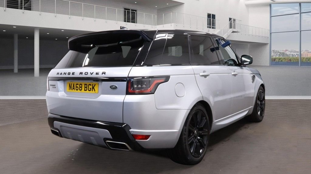 Used Land Rover Range Rover Sport 2018 for sale - 76356733: Photo 8