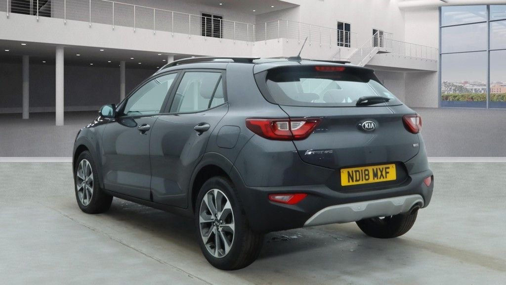 Used Kia Stonic 2018 for sale - 77905236: Photo 4