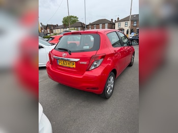 Used Toyota Yaris 2013 for sale - 78607690: Photo
