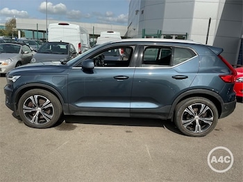 Used Volvo XC40 2021 for sale - 79059228: Photo