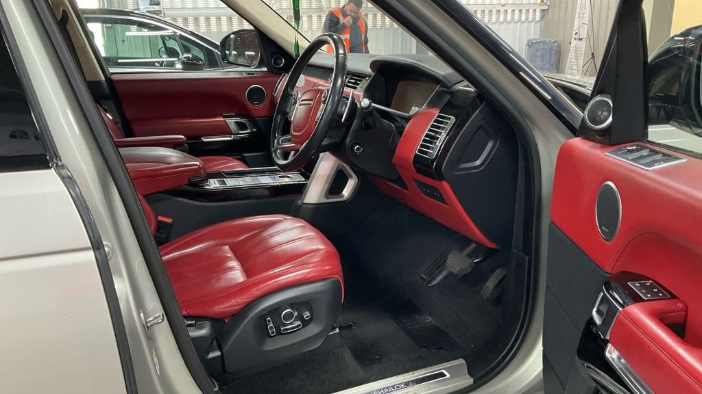 Used Land Rover Range Rover 2017 for sale - 78083045: Photo 2