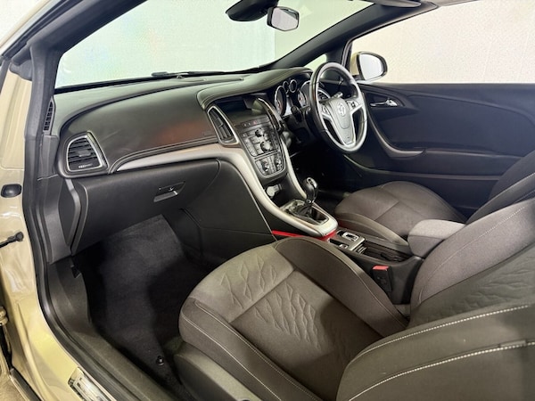 Used Vauxhall Cascada 2014 for sale - 75538022: Photo 12