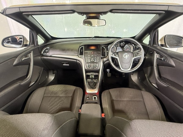 Used Vauxhall Cascada 2014 for sale - 75538022: Photo 2