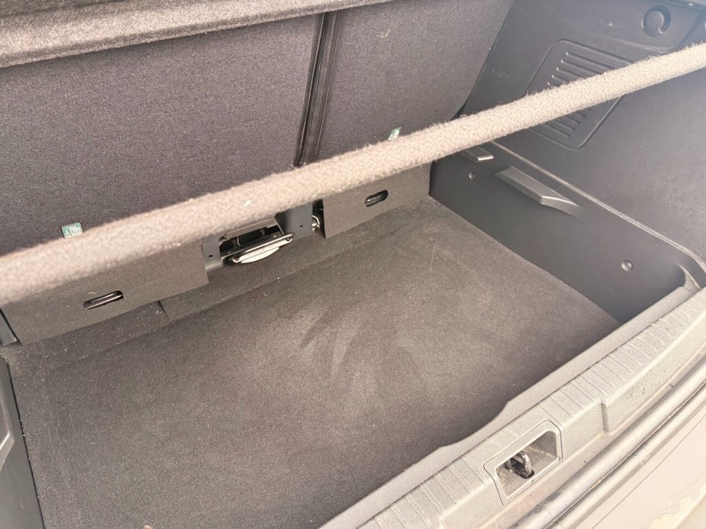 Used Renault Captur 2017 for sale - 77394633: Photo 45