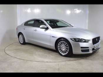 Used Jaguar XE 2016 for sale - 75067944: Photo