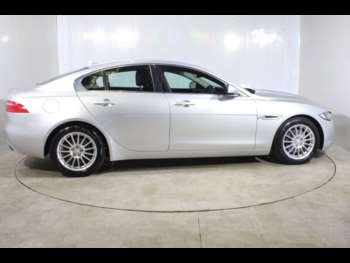 Used Jaguar XE 2016 for sale - 75067944: Photo