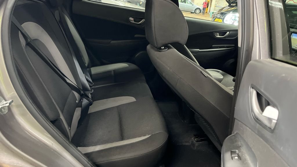 Used Hyundai KONA 2018 for sale - 77748637: Photo 16