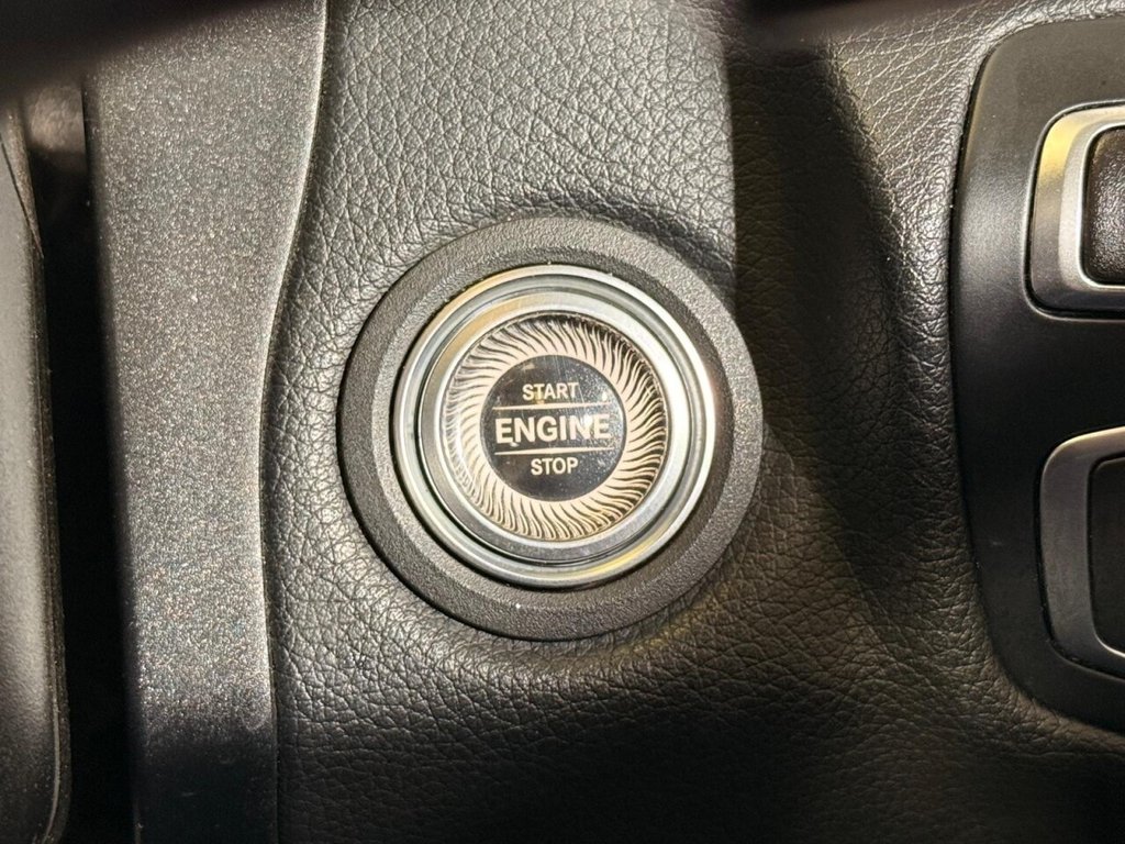 Used Mercedes-Benz C Class 2018 for sale - 76048145: Photo 25