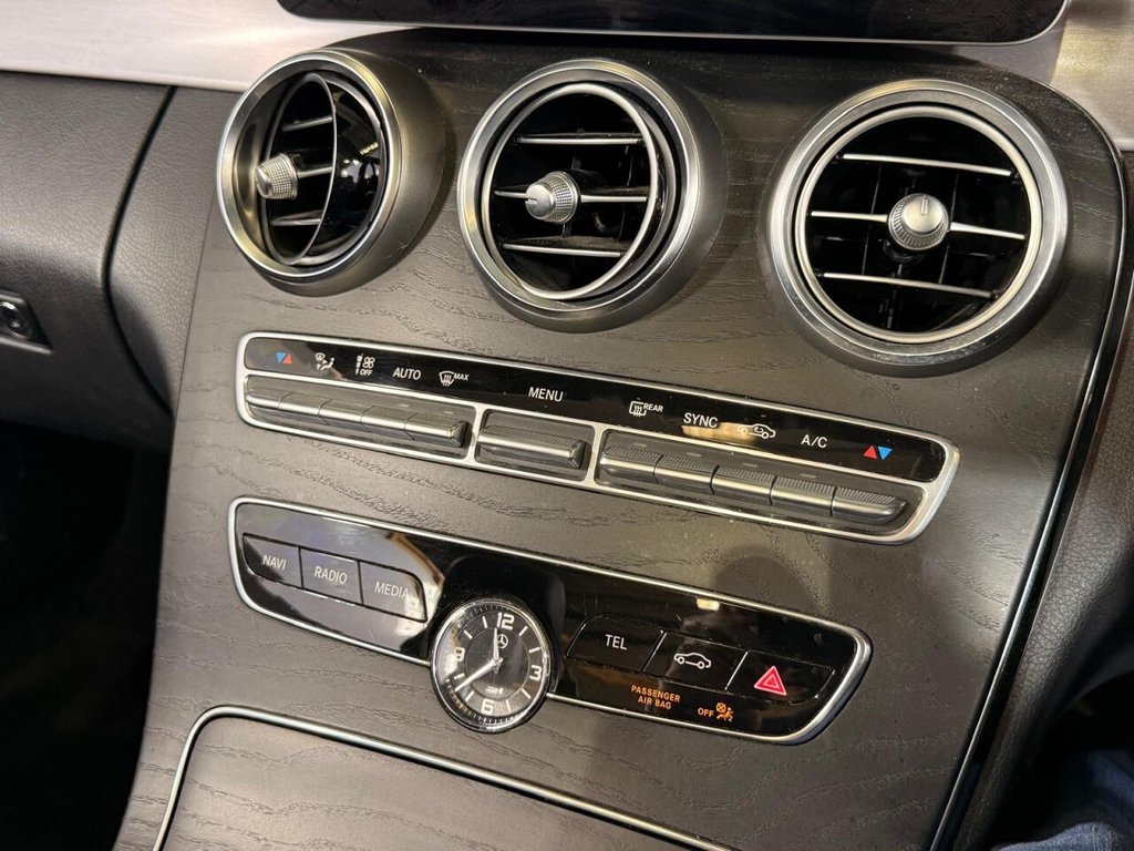 Used Mercedes-Benz C Class 2018 for sale - 76048145: Photo 31