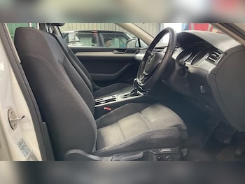 Used Volkswagen Passat 2016 for sale - 78514673: Photo
