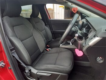 Used Renault Captur 2021 for sale - 76482259: Photo