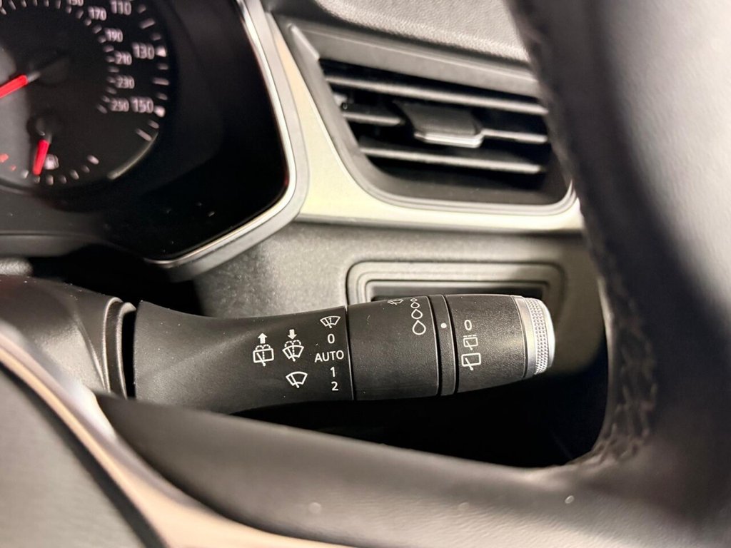 Used Renault Captur 2021 for sale - 76482259: Photo 32