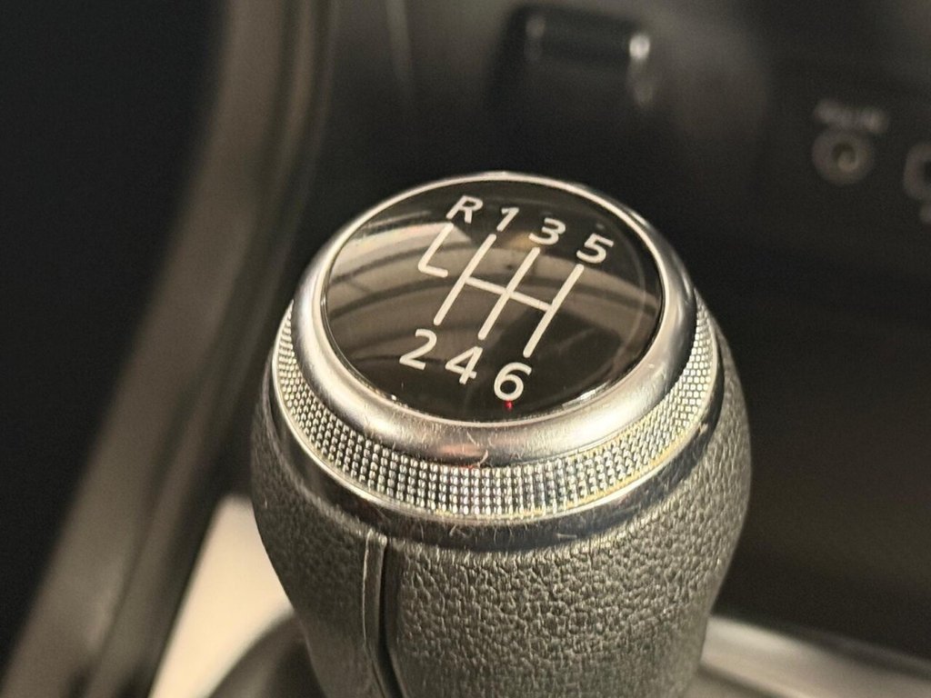 Used Renault Captur 2021 for sale - 76482259: Photo 35