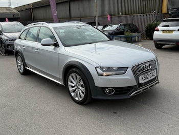 2012 (12) - 2.0 TDI Estate 5dr Diesel Manual quattro Euro 5 (s/s) (177 ps)
