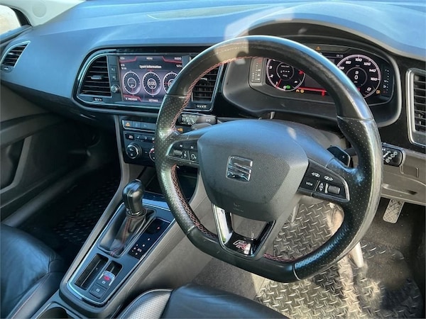 Used SEAT Leon 2019 for sale - 76202877: Photo 2