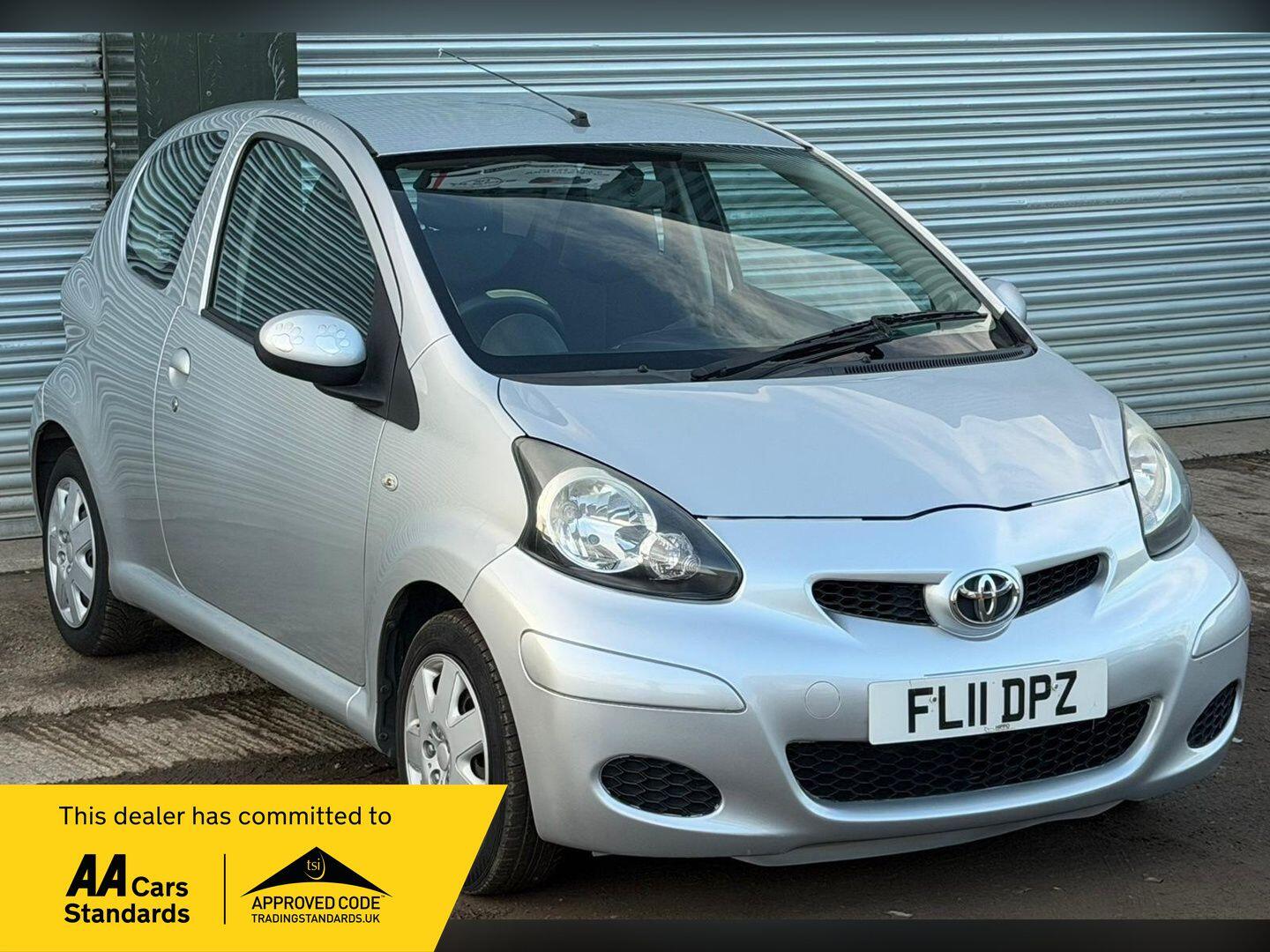 Used Toyota AYGO 2011 for sale - 77382107: Photo 1