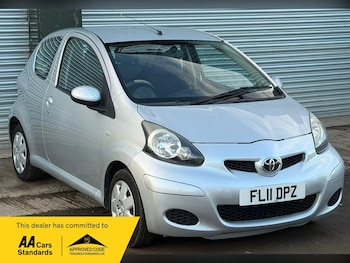 Used Toyota AYGO 2011 for sale - 77382107: Photo