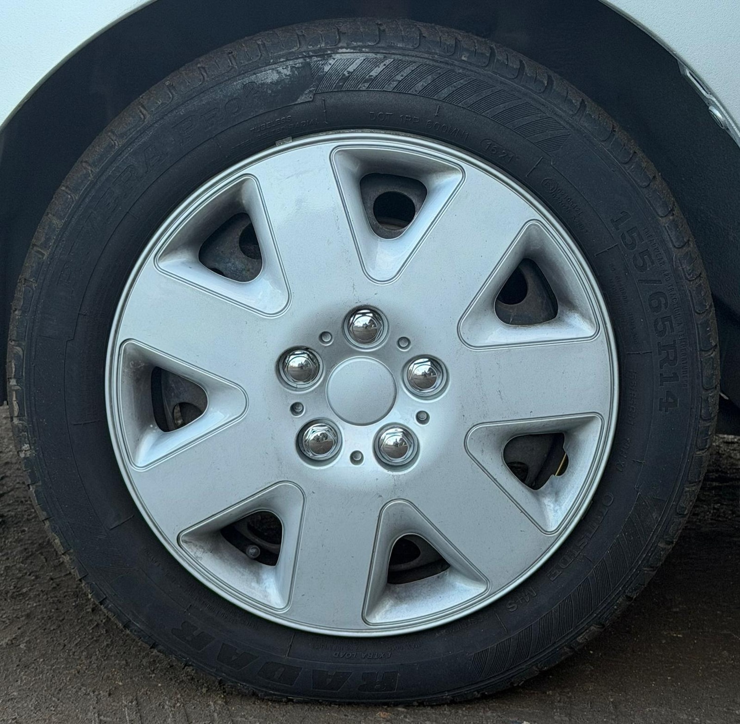 Used Toyota AYGO 2011 for sale - 77382107: Photo 40